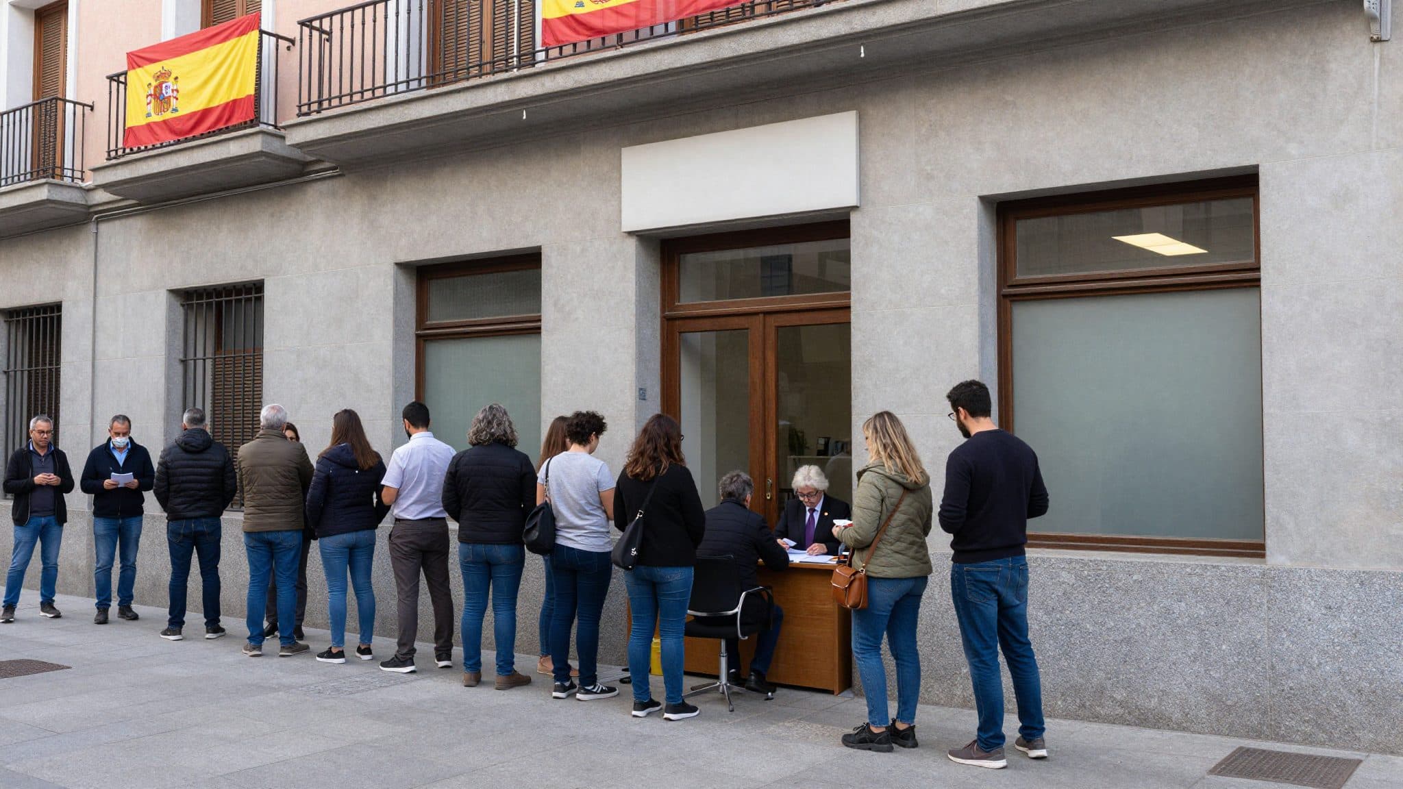 Spanien: 1,3 Millionen Menschen beantragen Aufenthaltserlaubnis