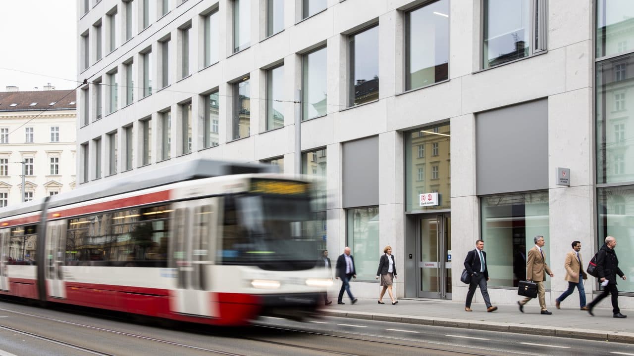 Zwei Banken buhlen um Addiko – und eine legt jetzt richtig Geld drauf