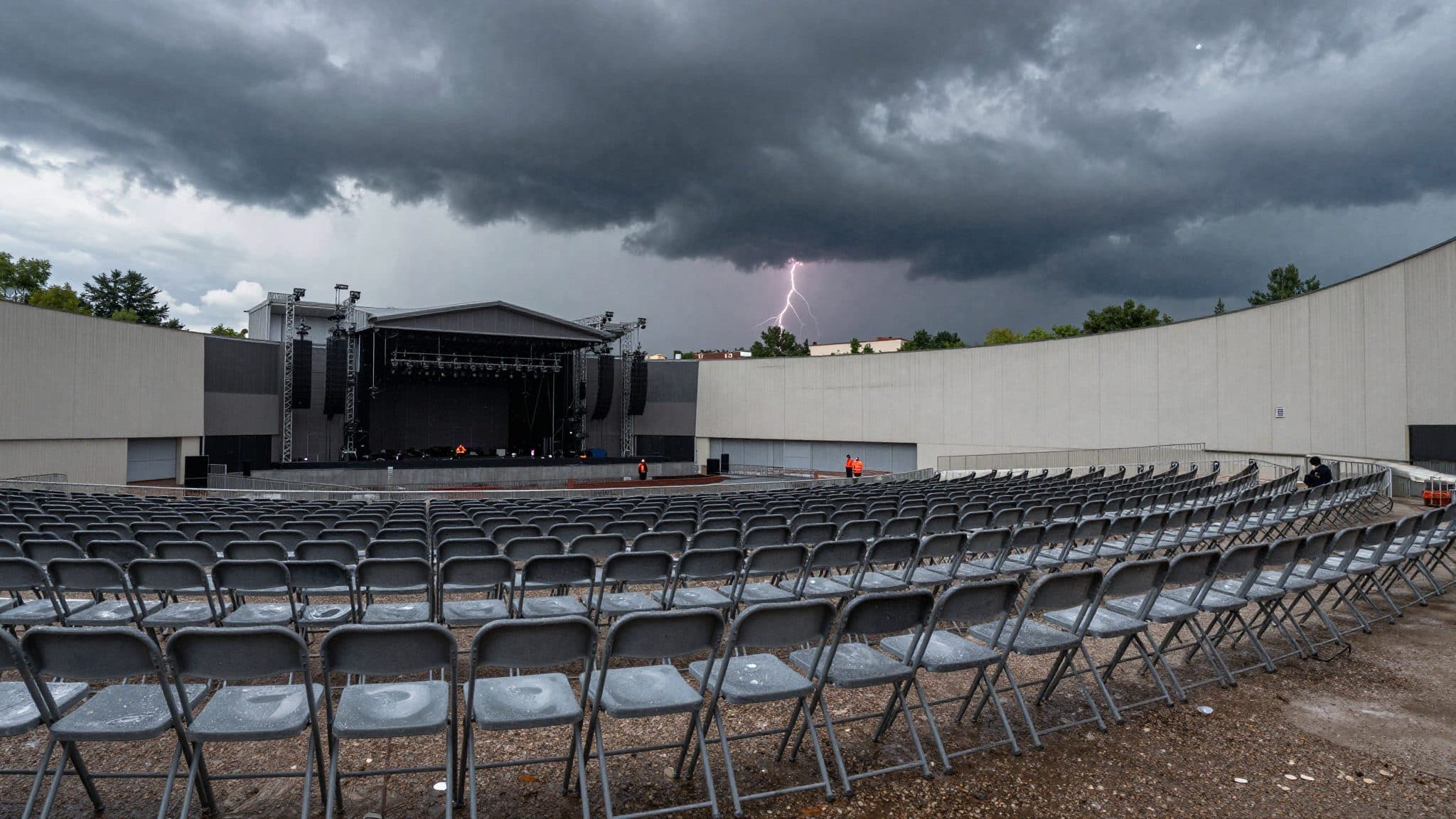 Unwetter bei Konzert von Bad Bunny in Mailand: Was passiert ist