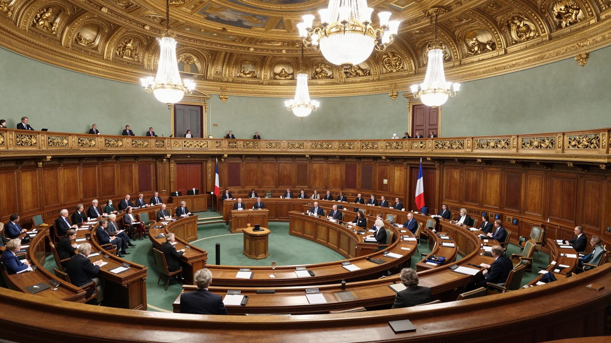 Frankreich sagt: TikTok, Instagram & Co. erst ab 15