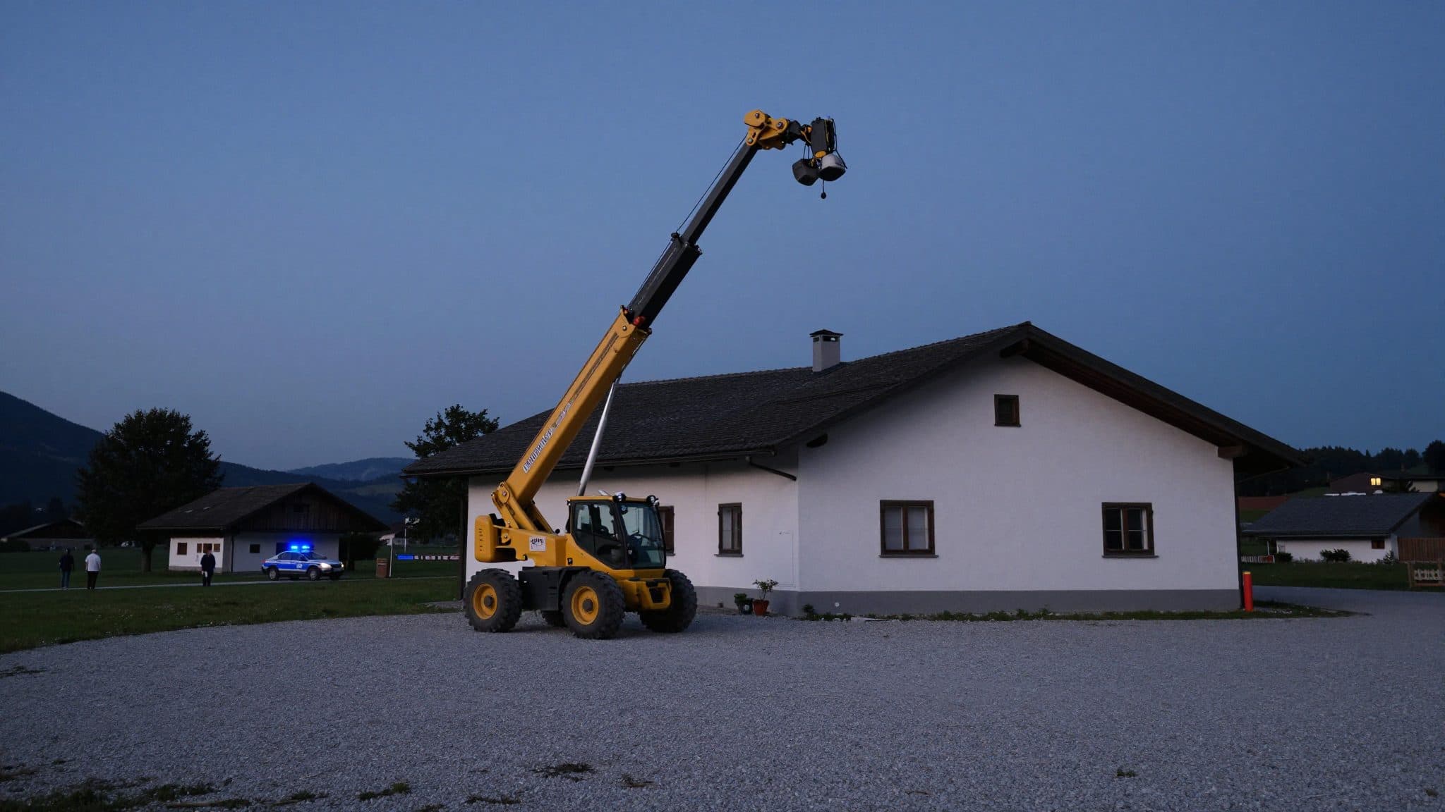 Mann bedroht Bürgermeister mit Baukran – Fest in Österreich