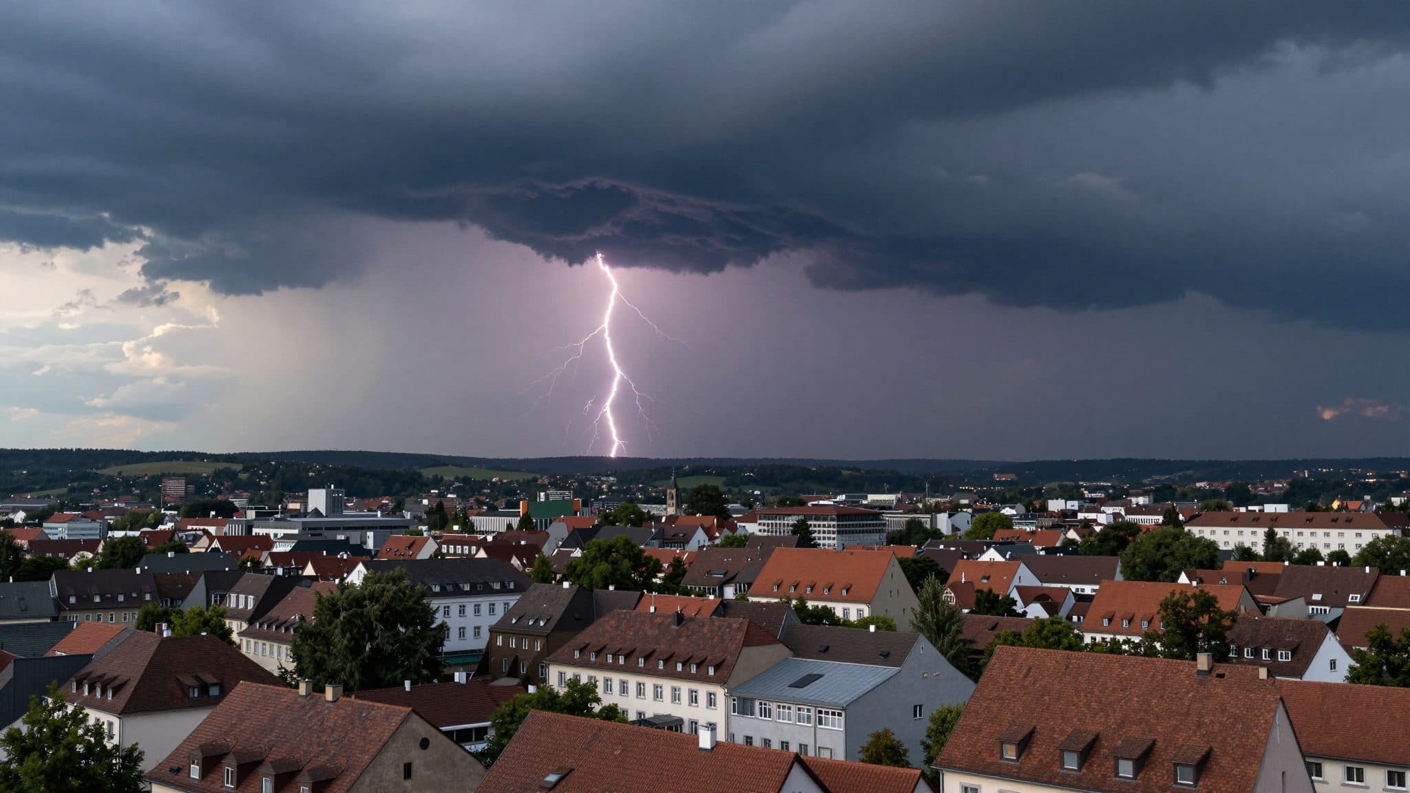 Donnerstag wird ungemütlich: Gewitter in ganz Deutschland